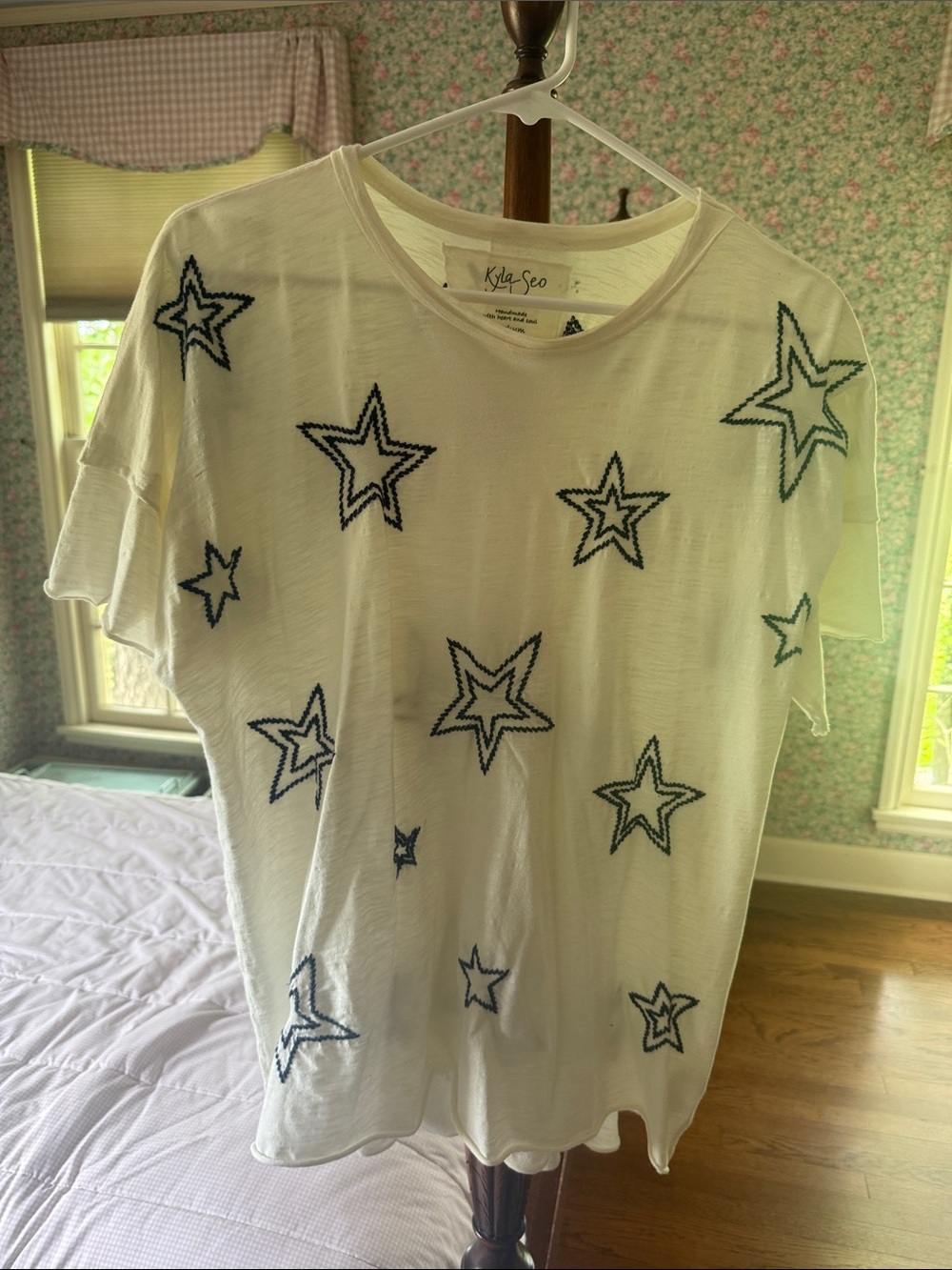 Kyle & Seo White Star Embroidered Tee
